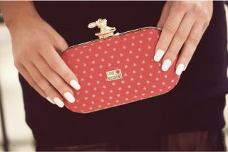 moschinofdjkbgd.jpg_effected