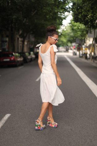 whitedress2